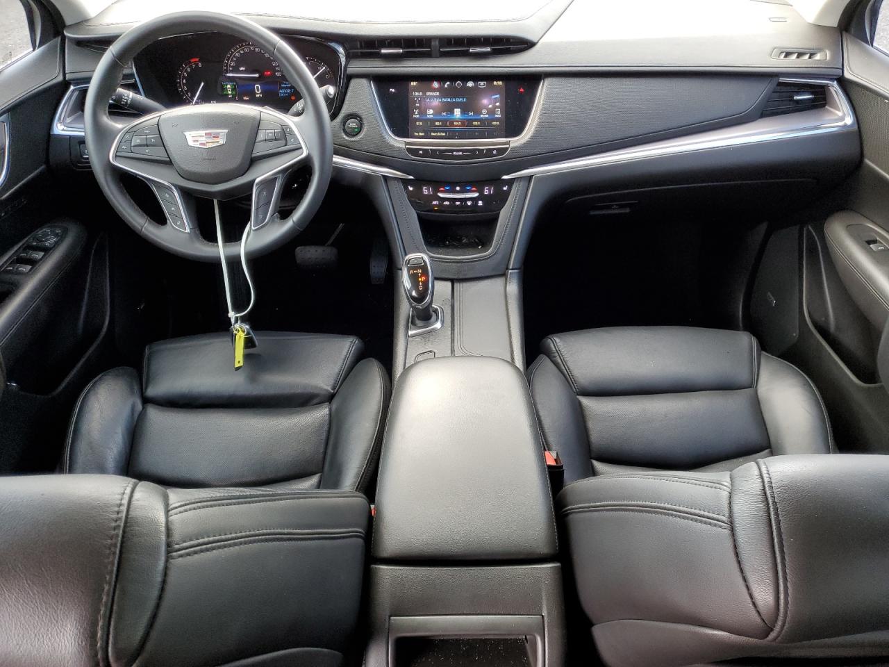 1GYKNBRS5HZ247106 2017 Cadillac Xt5 Luxury