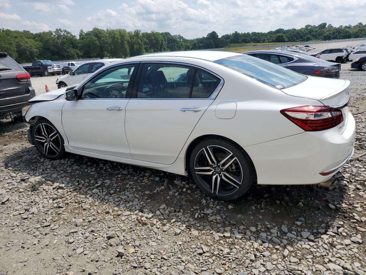 2017 Honda Accord Sport Special Edition vin: 1HGCR2F14HA088508