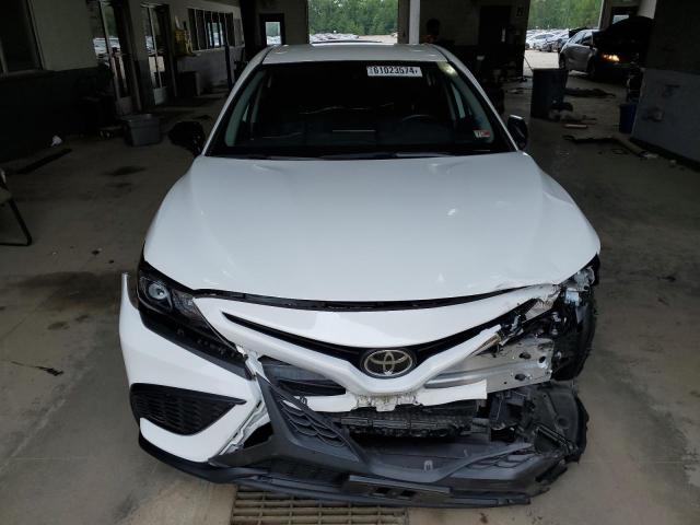 VIN 4T1G11AK1NU054940 2022 Toyota Camry, SE no.5