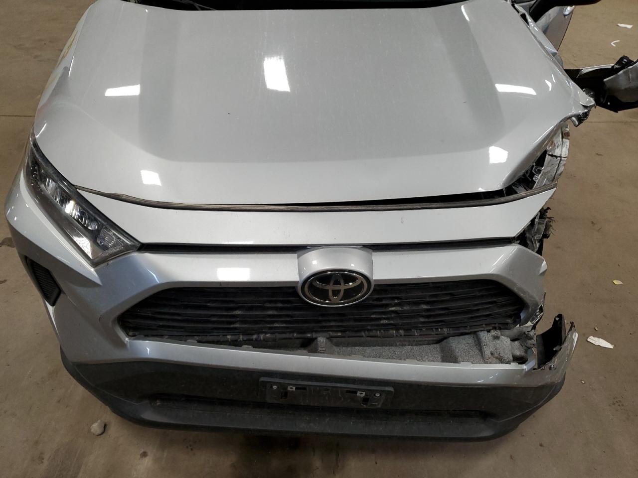 2T3G1RFV7MC178252 2021 Toyota Rav4 Le