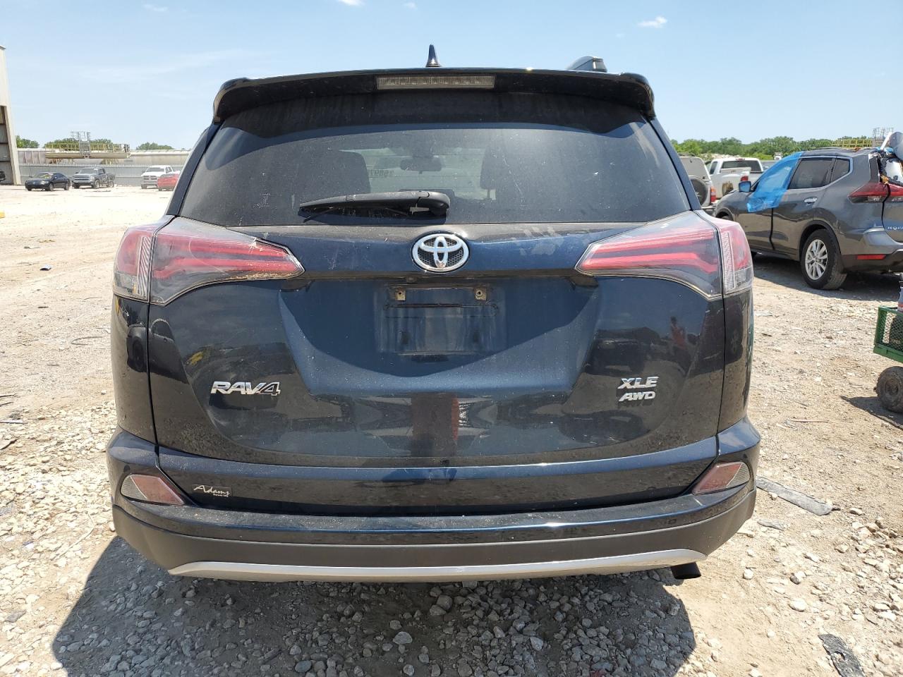 2018 Toyota Rav4 Adventure vin: JTMRFREV5JD241058