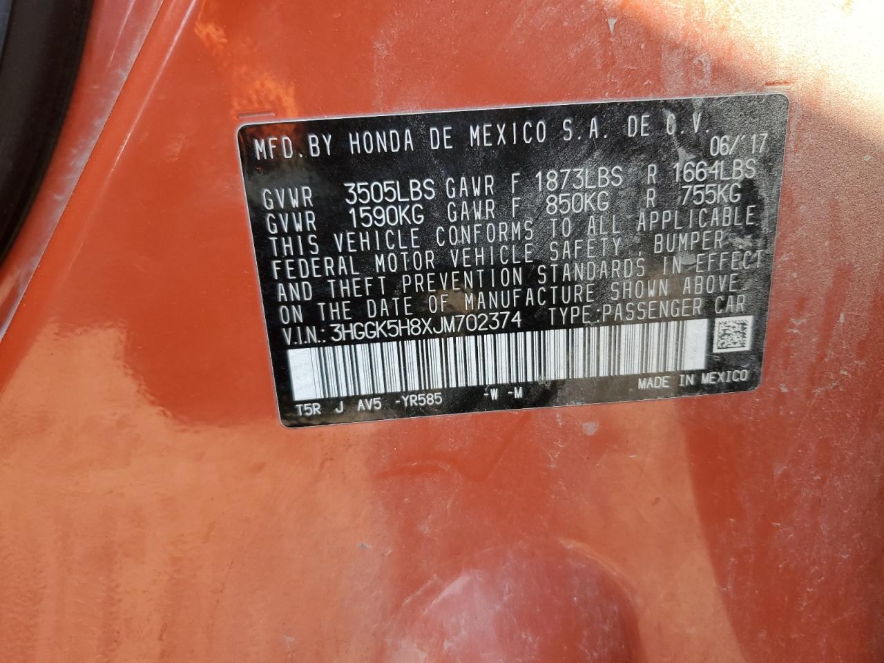 3HGGK5H8XJM702374 2018 Honda Fit Ex