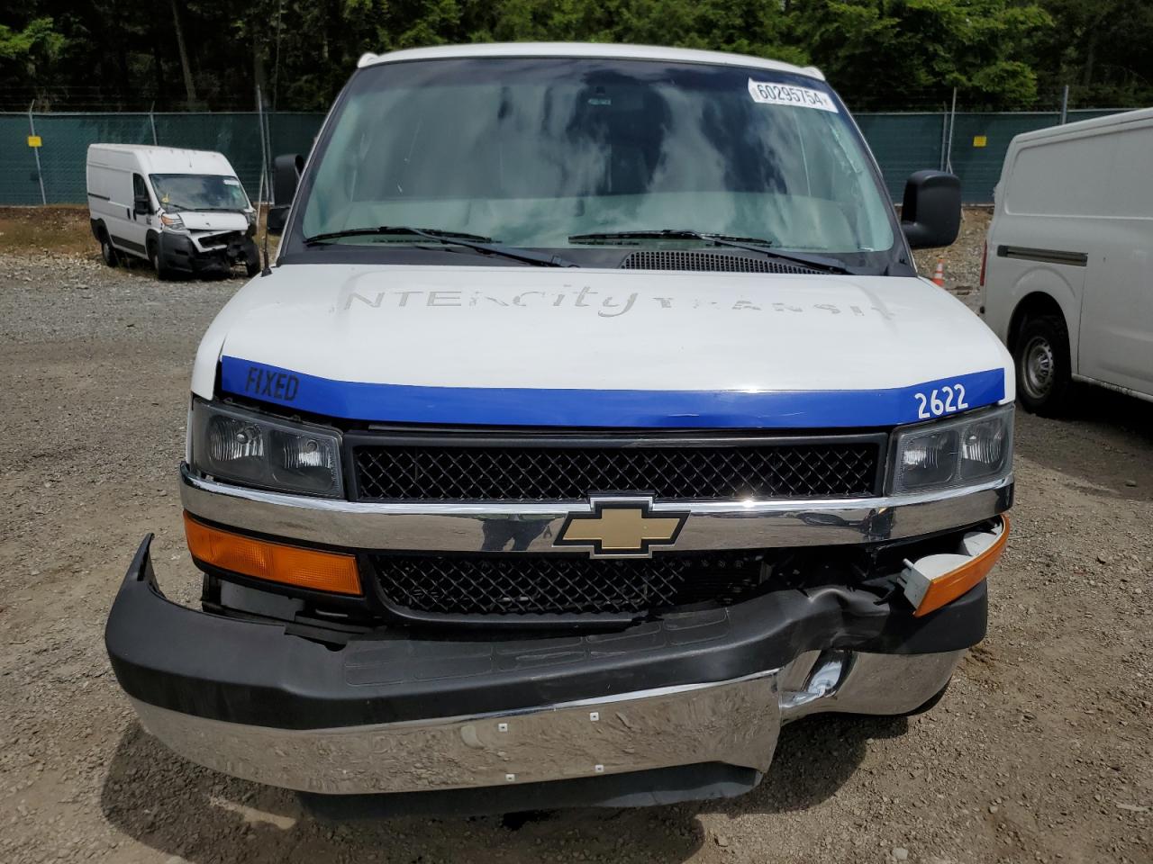 1GAWGFFG4G1332467 2016 Chevrolet Express G2500 Lt