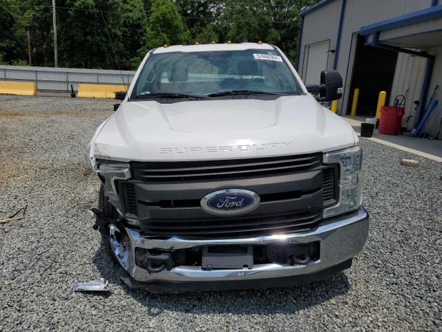 2017 Ford F250 Super Duty VIN: 1FDBF2A66HEB60318 Lot: 57606304