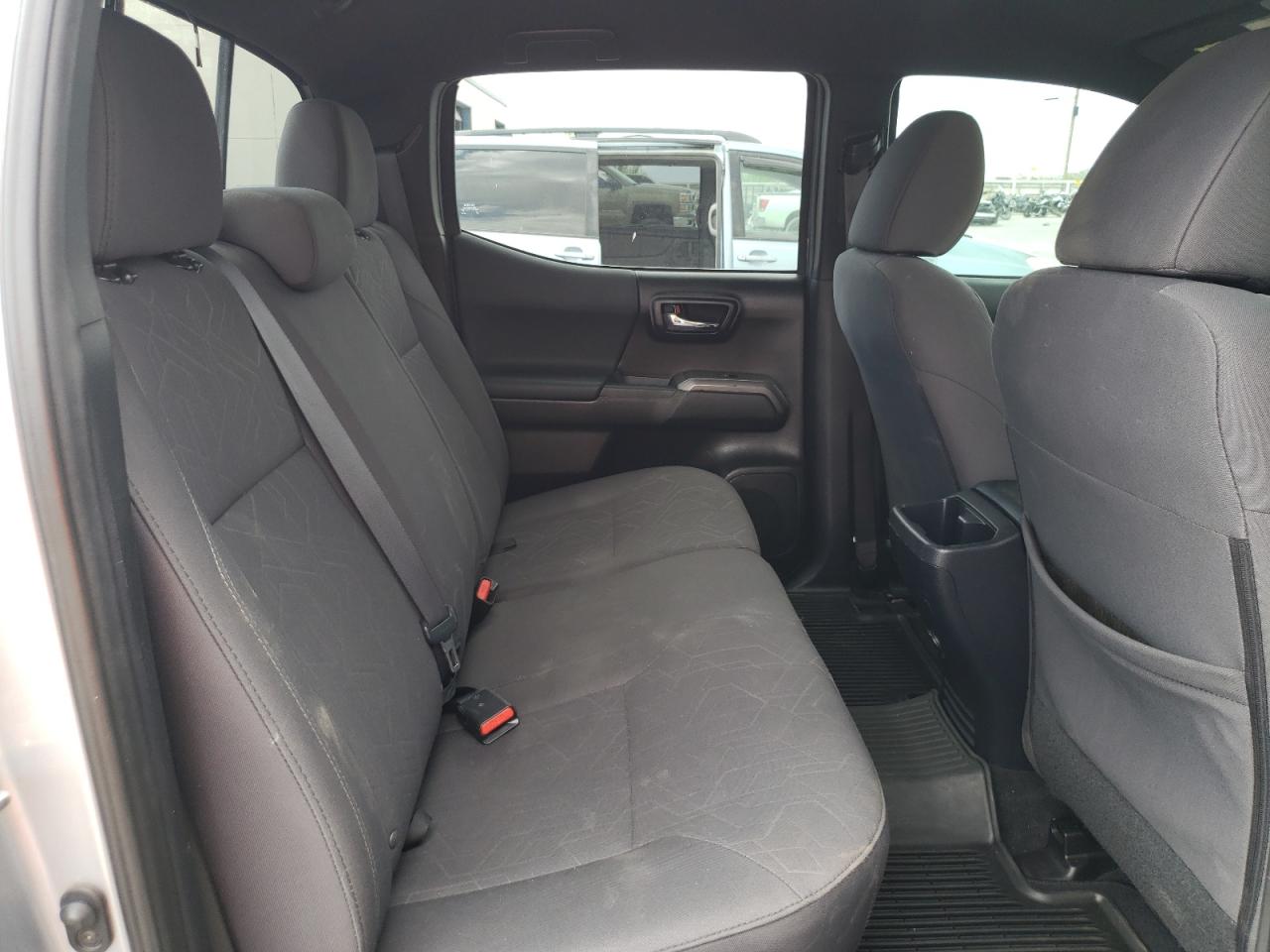 5TFCZ5AN3HX082724 2017 Toyota Tacoma Double Cab