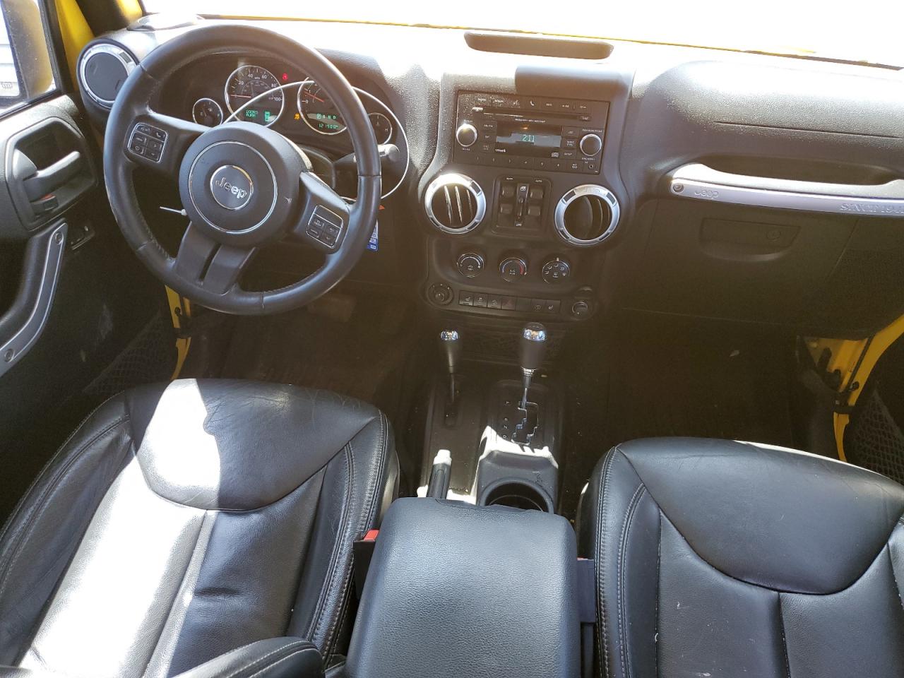 1C4BJWFG3FL542696 2015 Jeep Wrangler Unlimited Rubicon