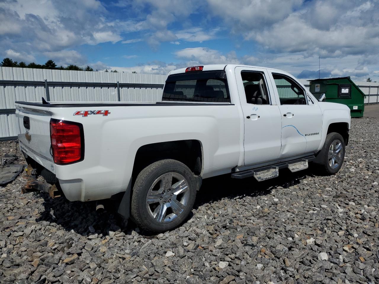 1GCVKPEC3HZ118885 2017 Chevrolet Silverado K1500 Custom