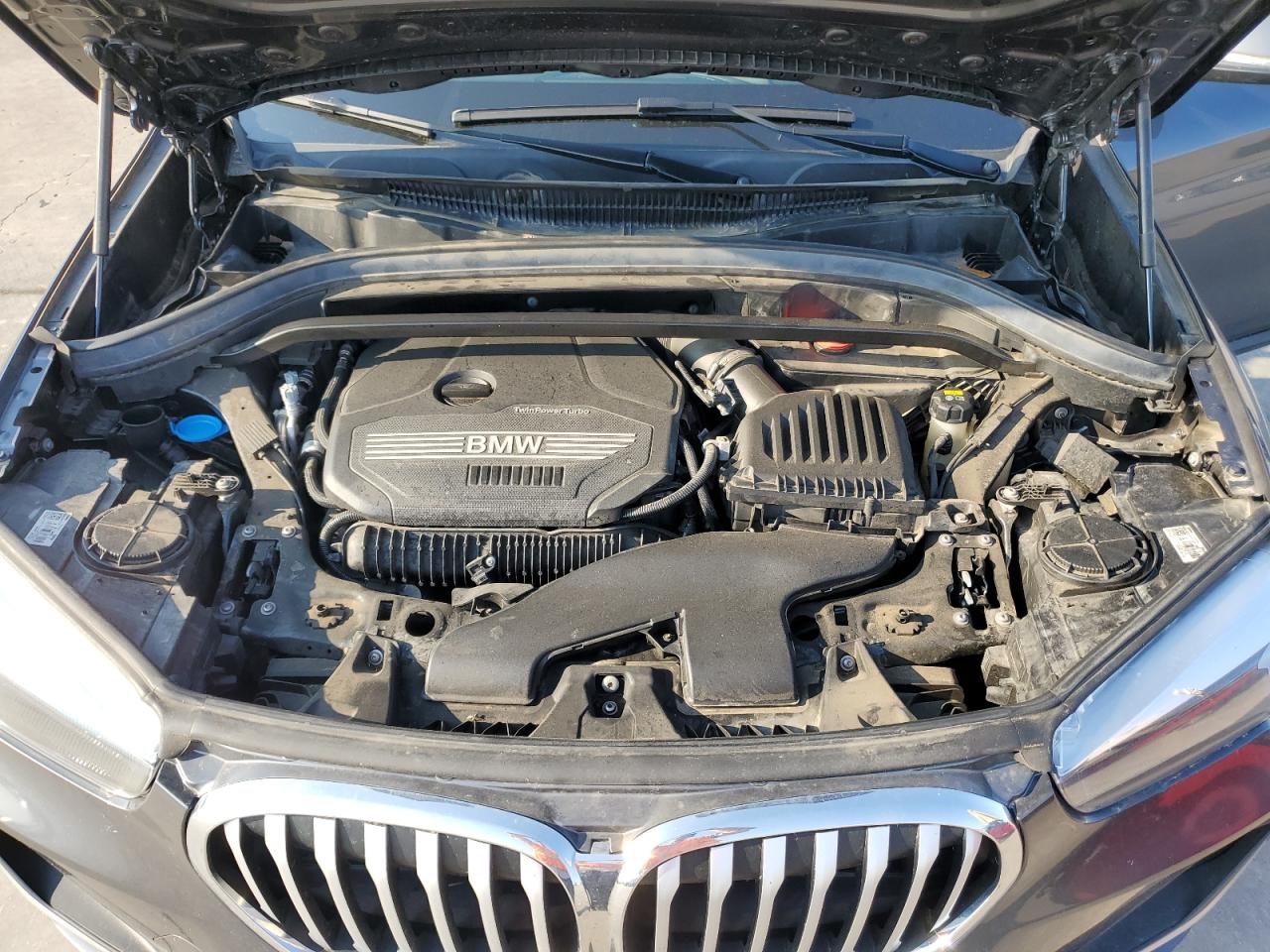 WBXJG9C04M5S70988 2021 BMW X1 xDrive28I