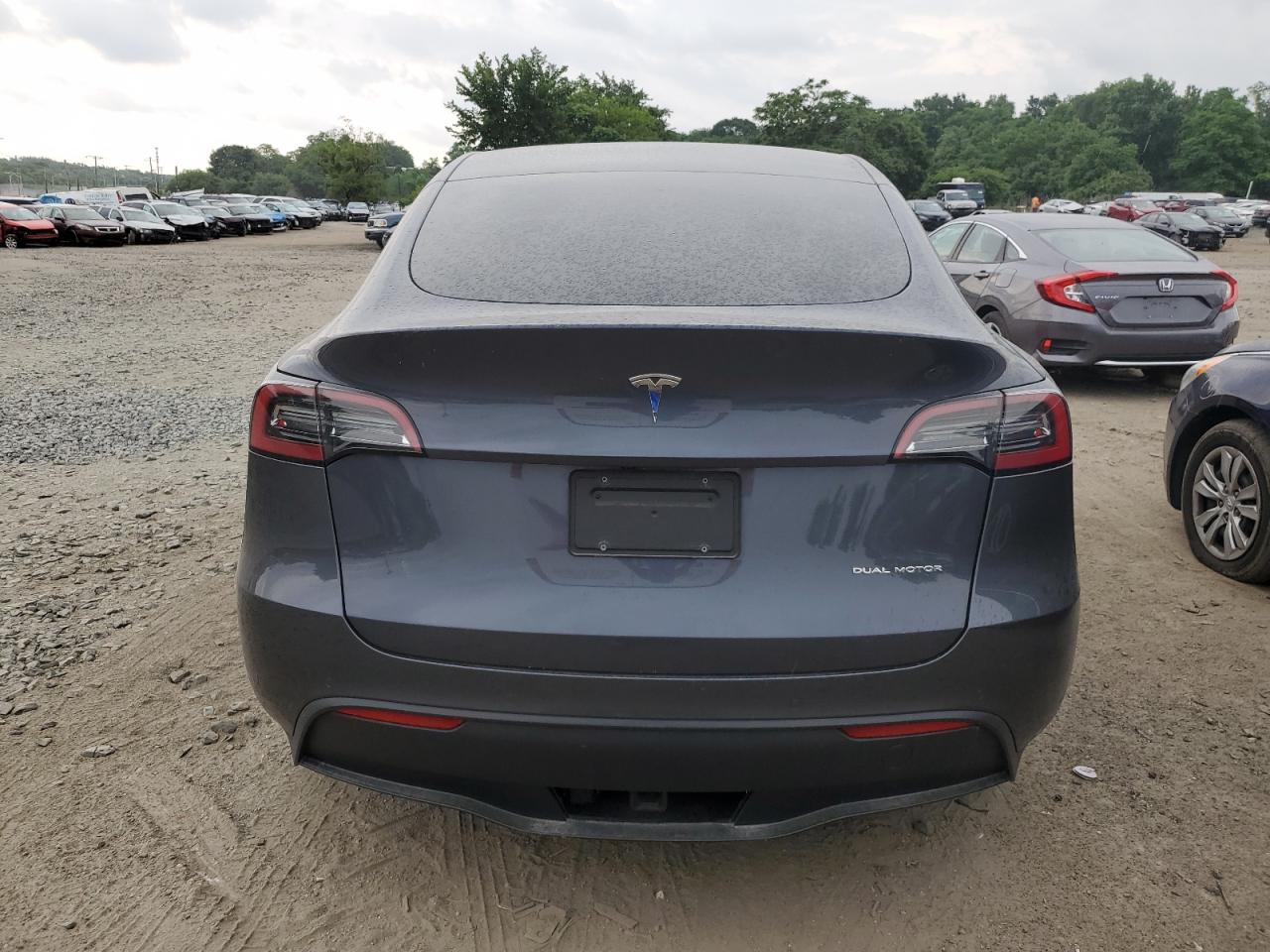 7SAYGDEE3NF442079 2022 Tesla Model Y