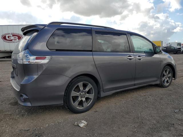 2018 TOYOTA SIENNA SE 5TDXZ3DCXJS925197