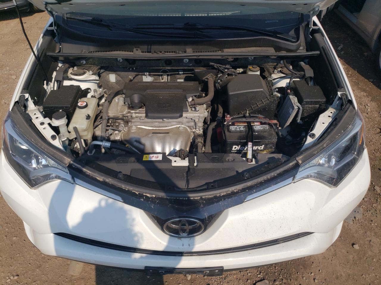 JTMBFREV6HJ134016 2017 Toyota Rav4 Le