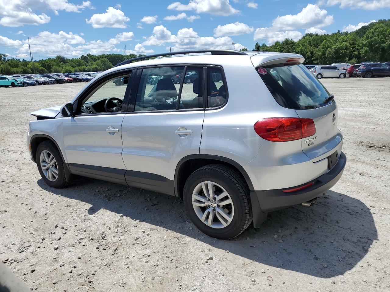 WVGBV7AX8GW609192 2016 Volkswagen Tiguan S