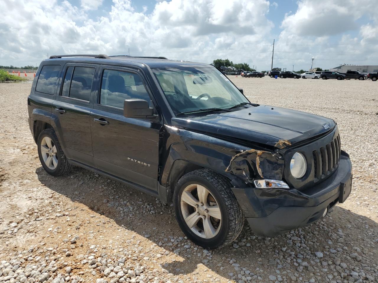 1C4NJPFA3HD201326 2017 Jeep Patriot Latitude