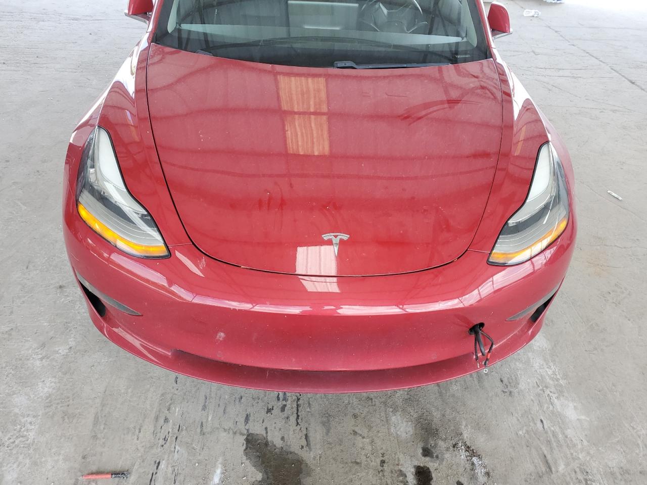 5YJ3E1EB8JF093531 2018 Tesla Model 3