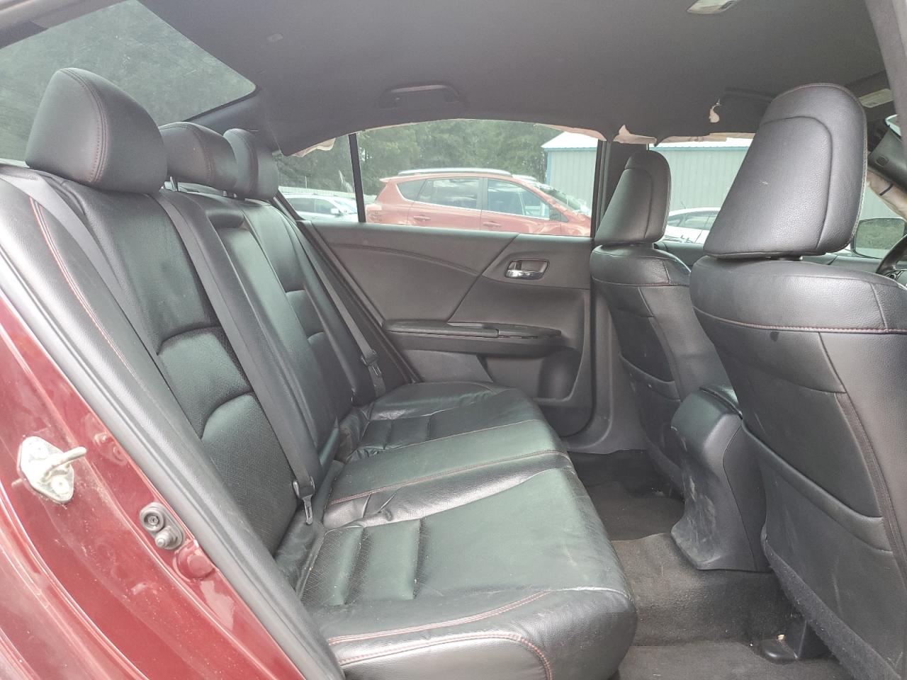1HGCR2F1XHA055786 HONDA ACCORD 2017