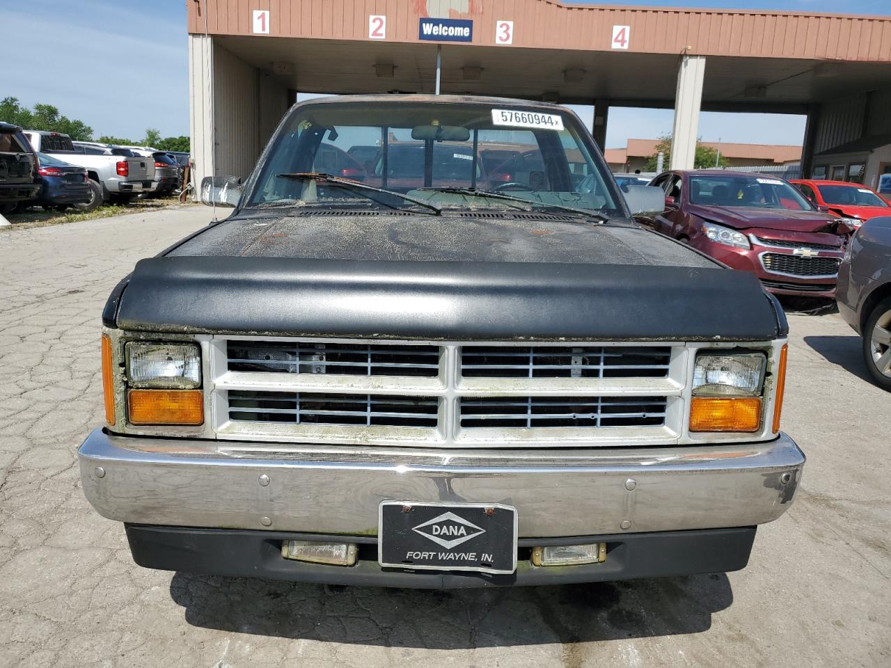 1B7FN14CXJS604179 1988 Dodge Dakota