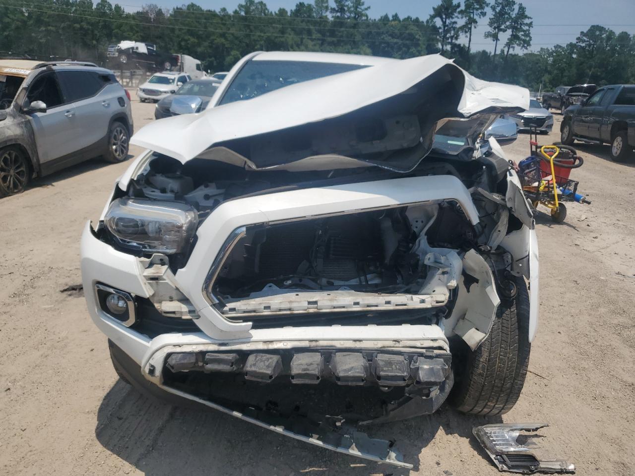 5TFGZ5AN5HX066736 TOYOTA TACOMA 2017