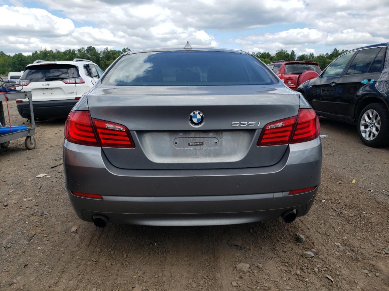 WBAFU7C54BDU55988 2011 BMW 535 Xi