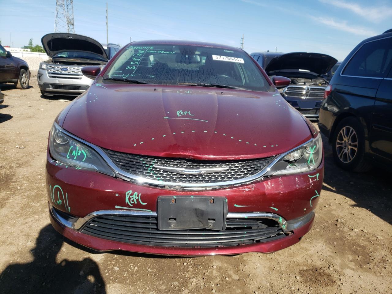 2015 Chrysler 200 Limited vin: 1C3CCCAB8FN680610