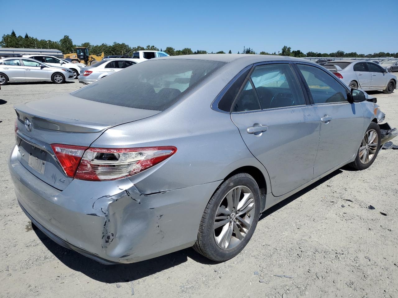 2016 Toyota Camry Le vin: 4T1BF1FK3GU124056