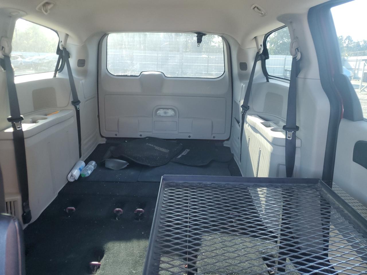 2C4RDGBG0ER237812 2014 Dodge Grand Caravan Se