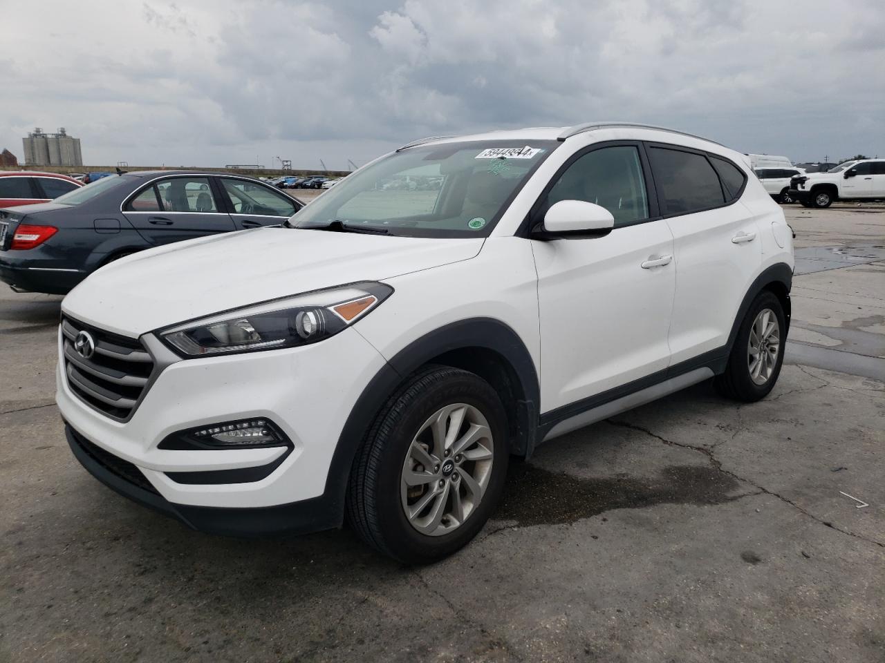 KM8J33A43JU818357 2018 Hyundai Tucson Sel