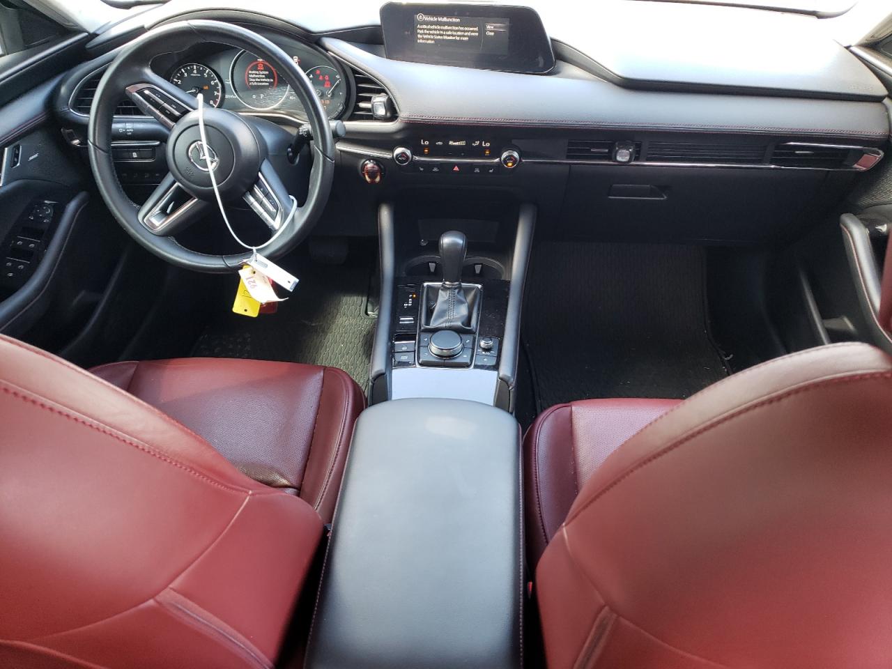 JM1BPACL9N1509750 2022 Mazda 3 Preferred