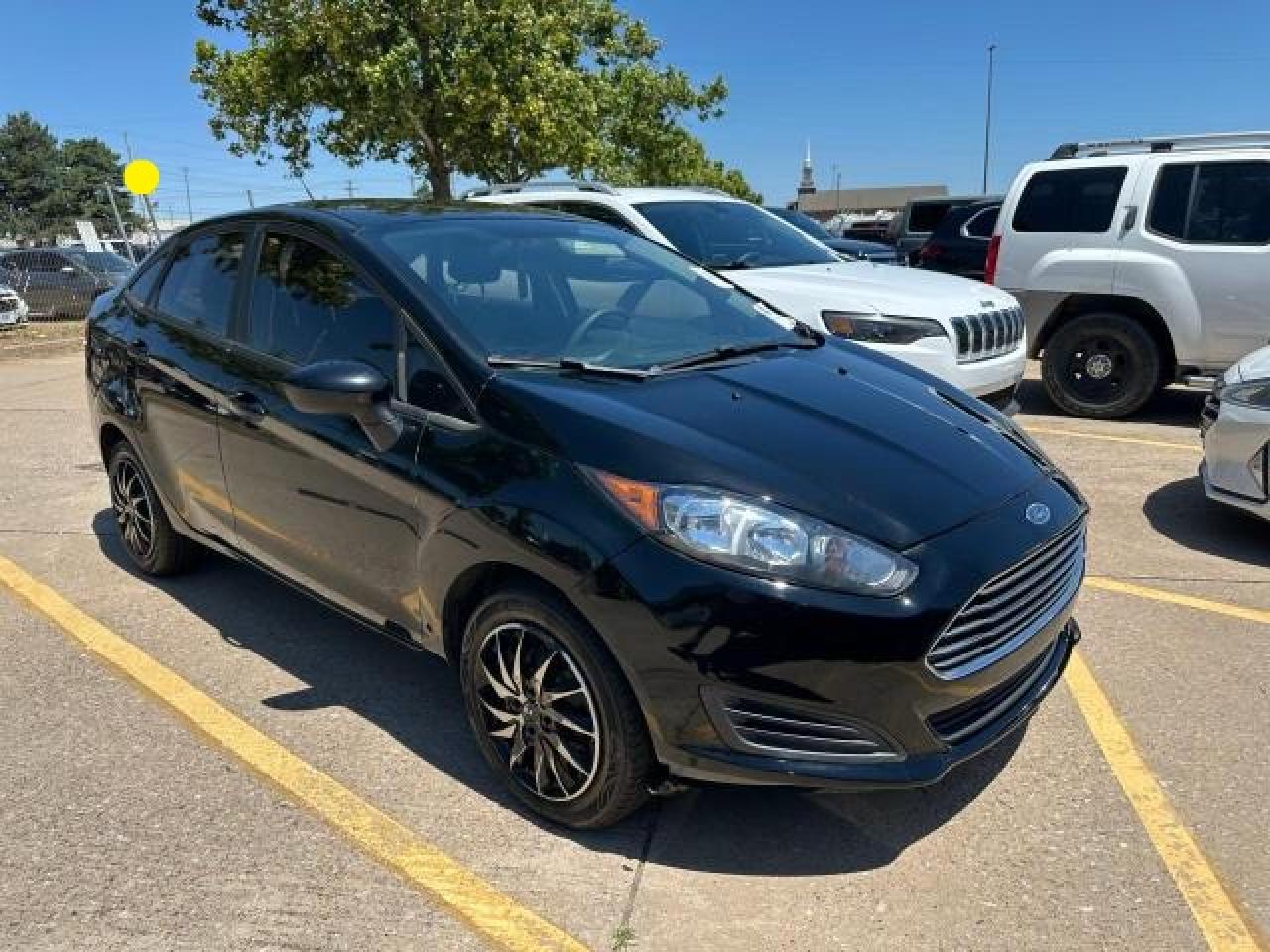 2019 Ford Fiesta S vin: 3FADP4AJ8KM141058