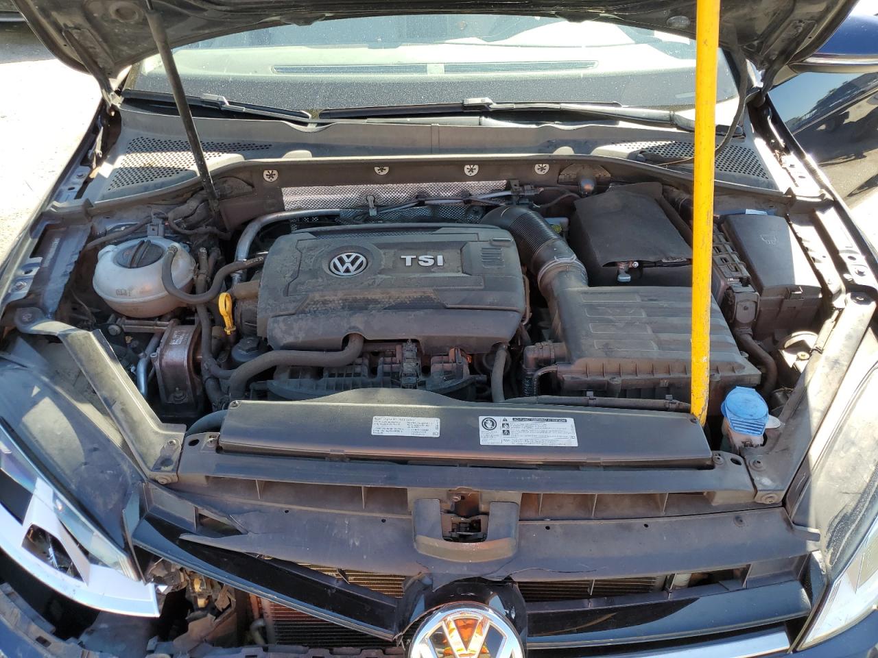 3VW217AU7HM042865 2017 Volkswagen Golf S