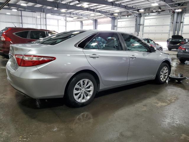 2015 Toyota Camry Le VIN: 4T4BF1FK3FR486702 Lot: 57424504