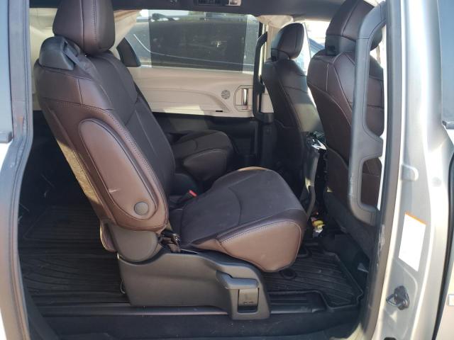 2024 TOYOTA SIENNA LIM - 5TDESKFC1RS131753