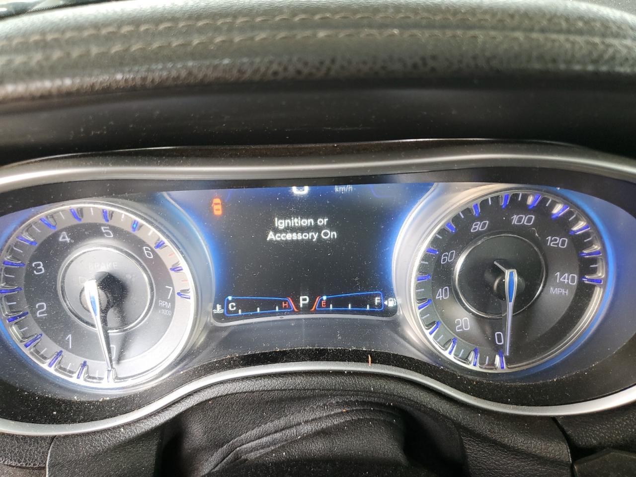 2C3CCAEGXHH662633 2017 Chrysler 300C