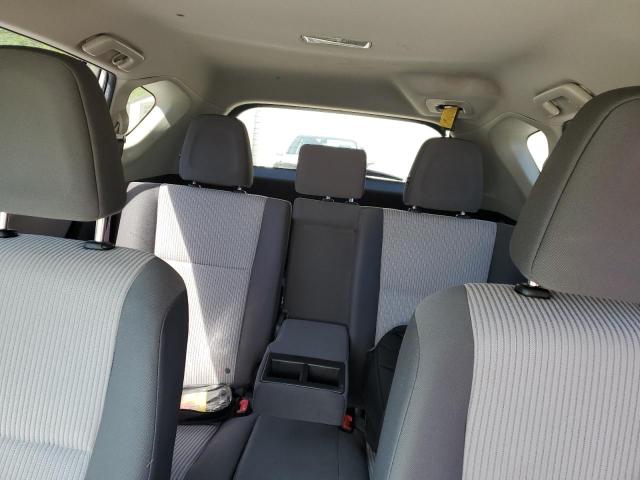 2015 TOYOTA RAV4 LE - JTMBFREV5FD146976