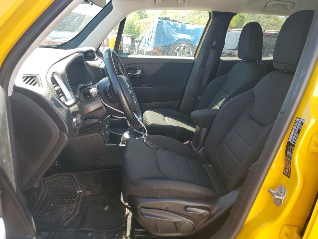 ZACCJBBB3JPH44921 2018 Jeep Renegade Latitude