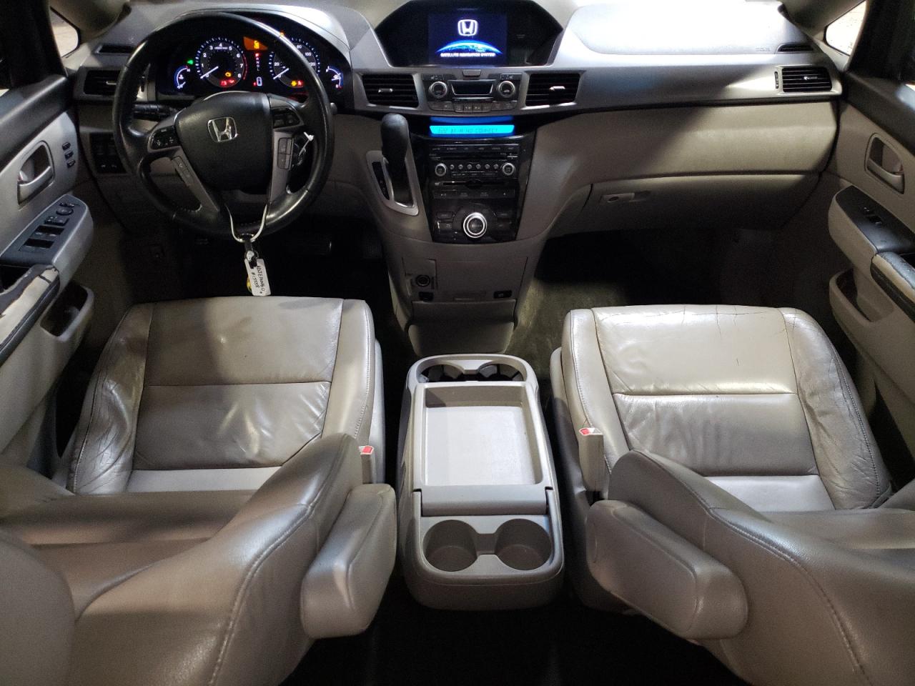 5FNRL5H98BB065312 2011 Honda Odyssey Touring