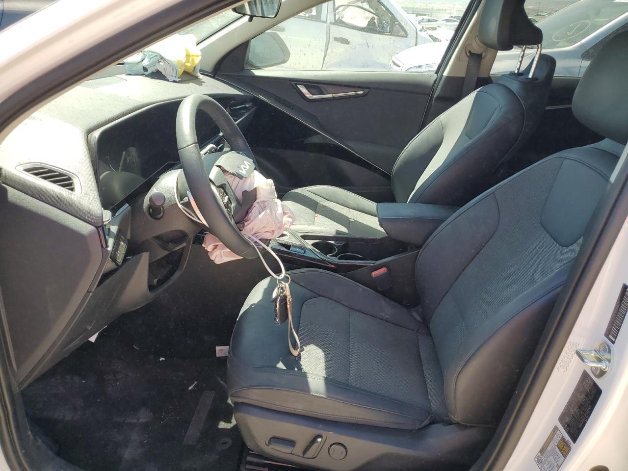 KNDCR3LE3P5109903 2023 Kia Niro Ex