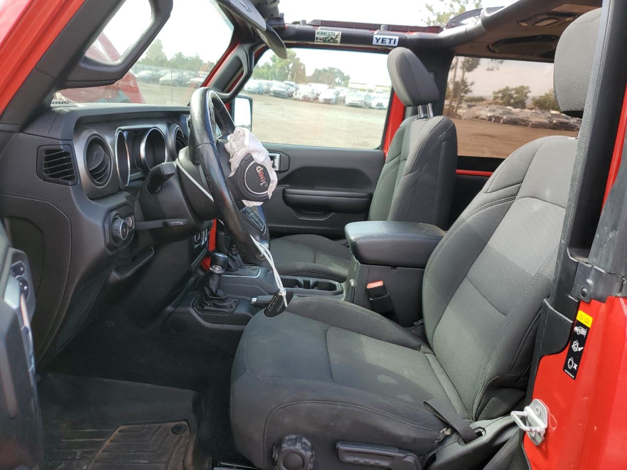 1C4GJXAG2LW327887 2020 Jeep Wrangler Sport