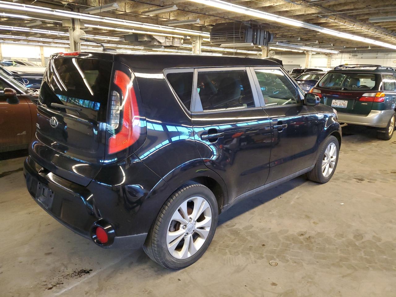 2016 Kia Soul + vin: KNDJP3A57G7332482