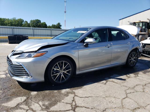 2024 TOYOTA CAMRY XLE #2806781061