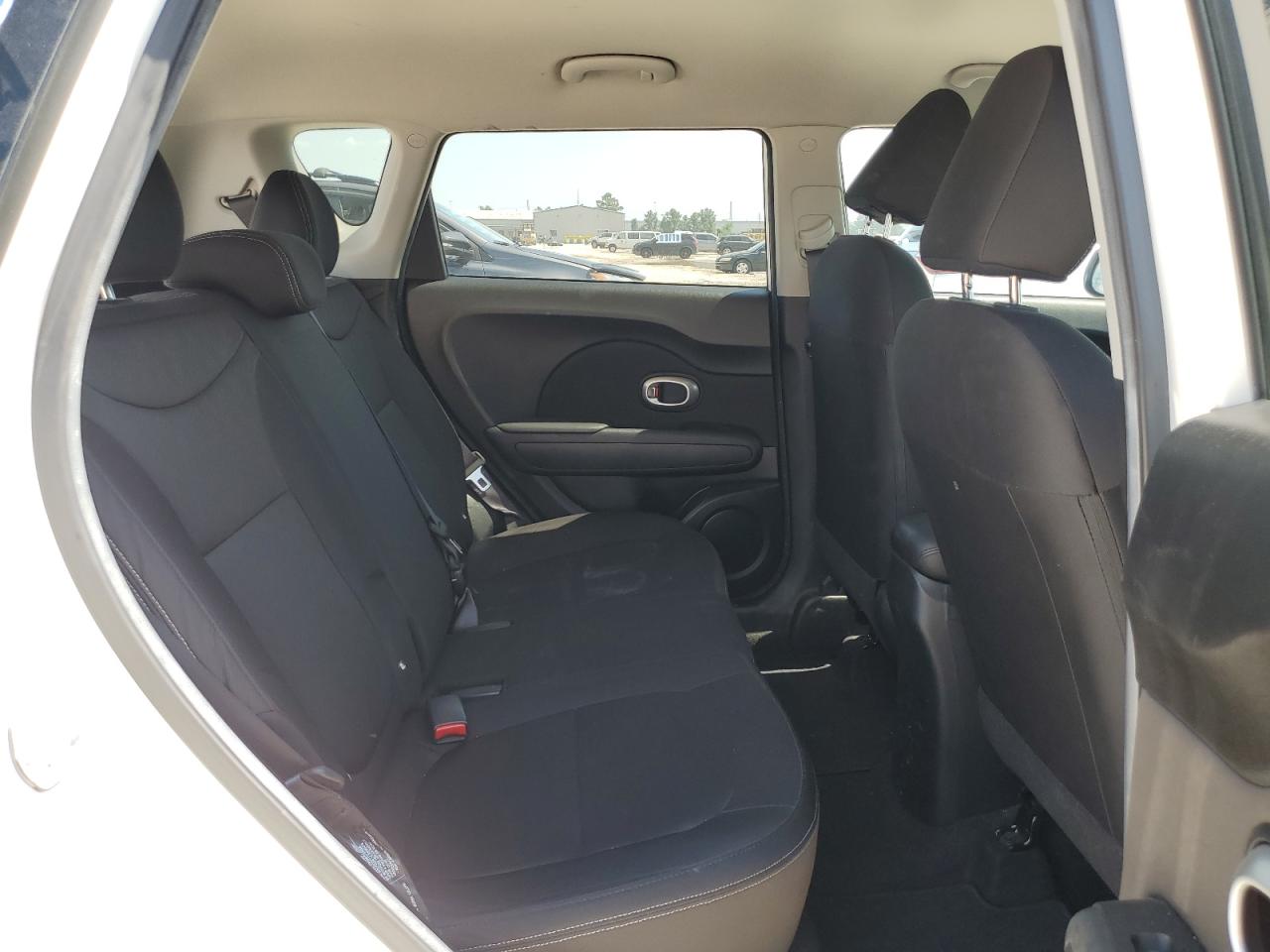 KNDJN2A28F7204661 2015 Kia Soul