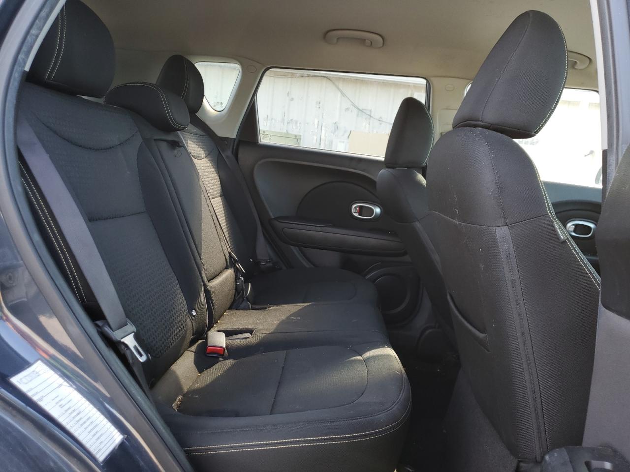 KNDJP3A51F7173845 2015 Kia Soul +