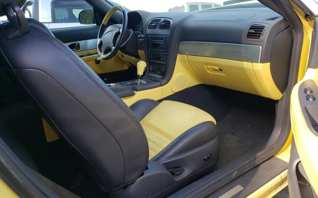 1FAHP60A12Y126291 2002 Ford Thunderbird