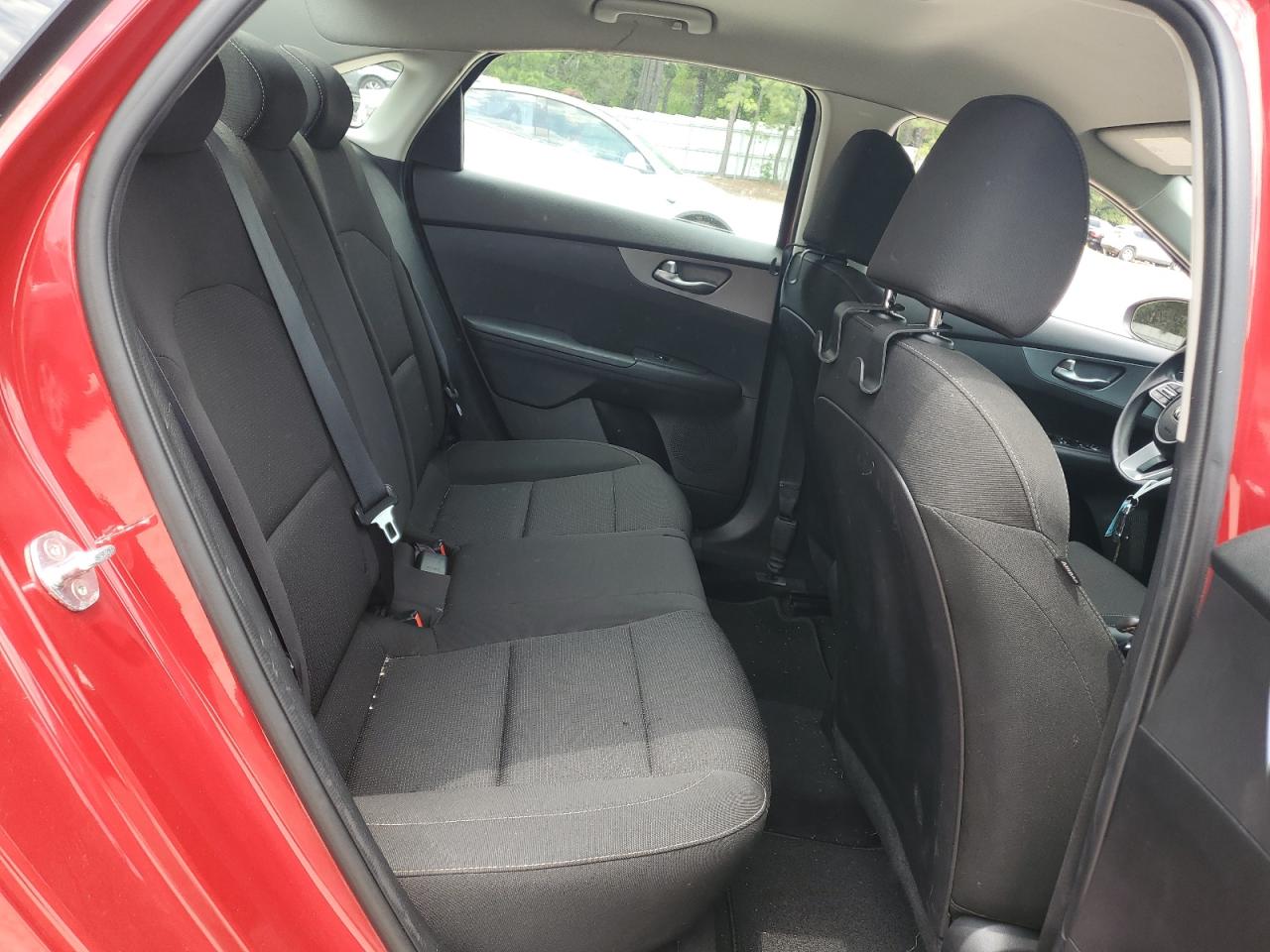 3KPF24AD2ME341166 2021 Kia Forte Fe