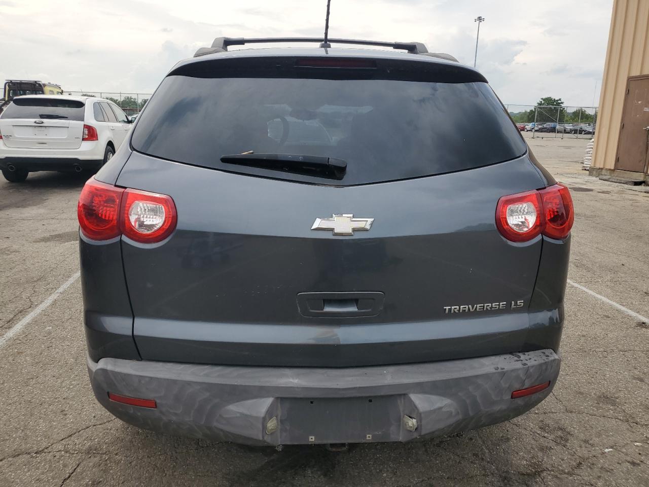 2012 Chevrolet Traverse Ls vin: 1GNKREED9CJ307583