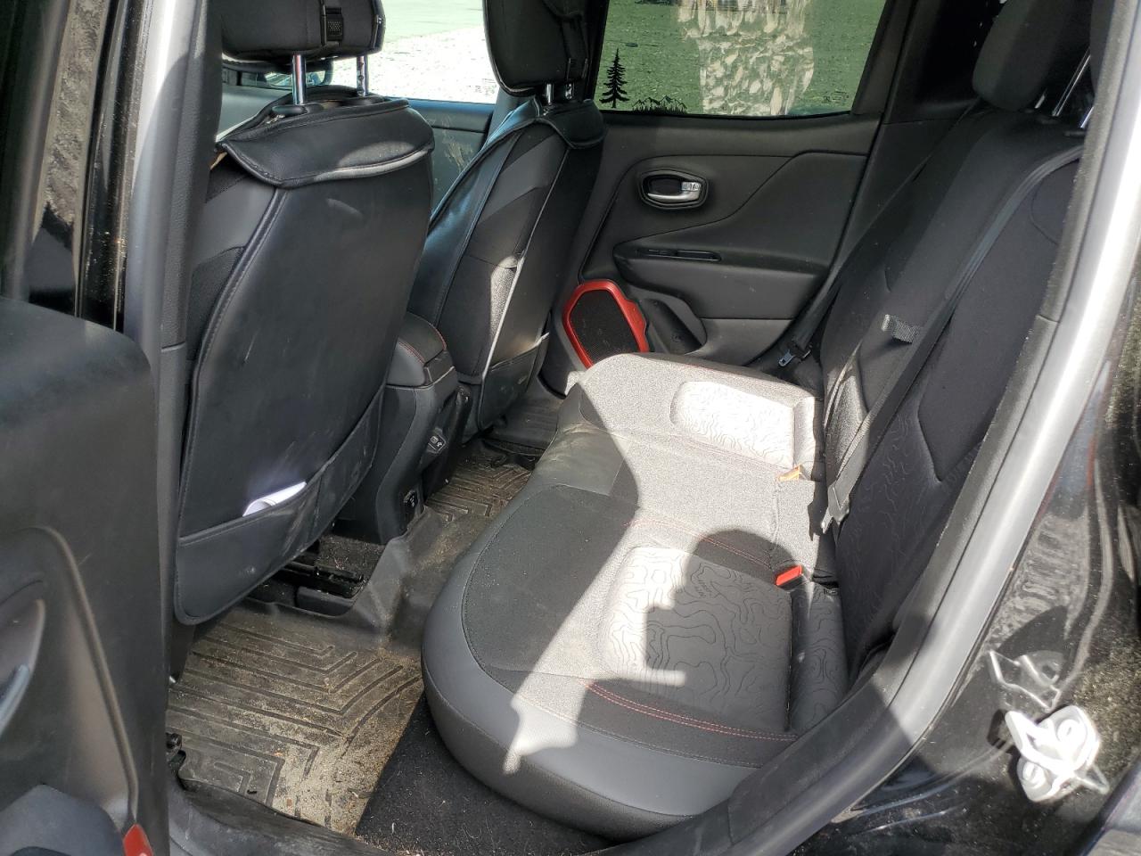 ZACNJBC18KPK05000 2019 Jeep Renegade Trailhawk