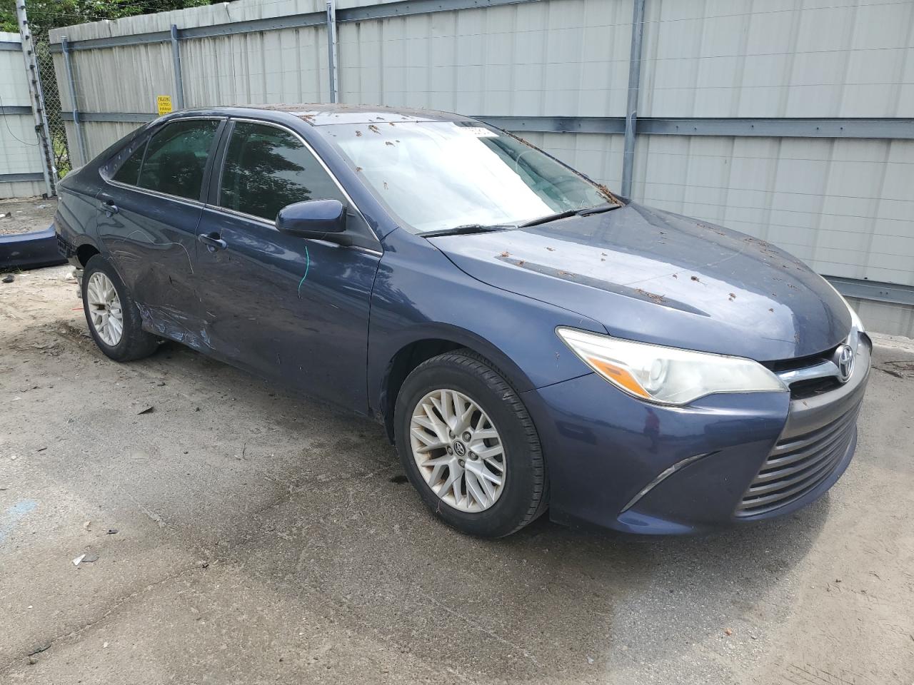 2016 Toyota Camry Le vin: 4T1BF1FK7GU502444