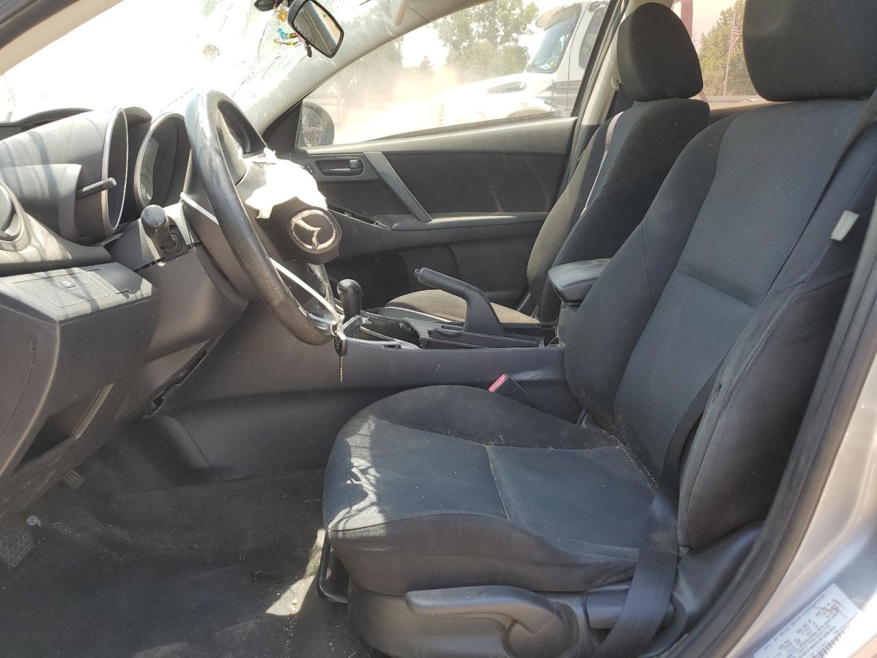 JM1BL1UF0B1407821 2011 Mazda 3 I