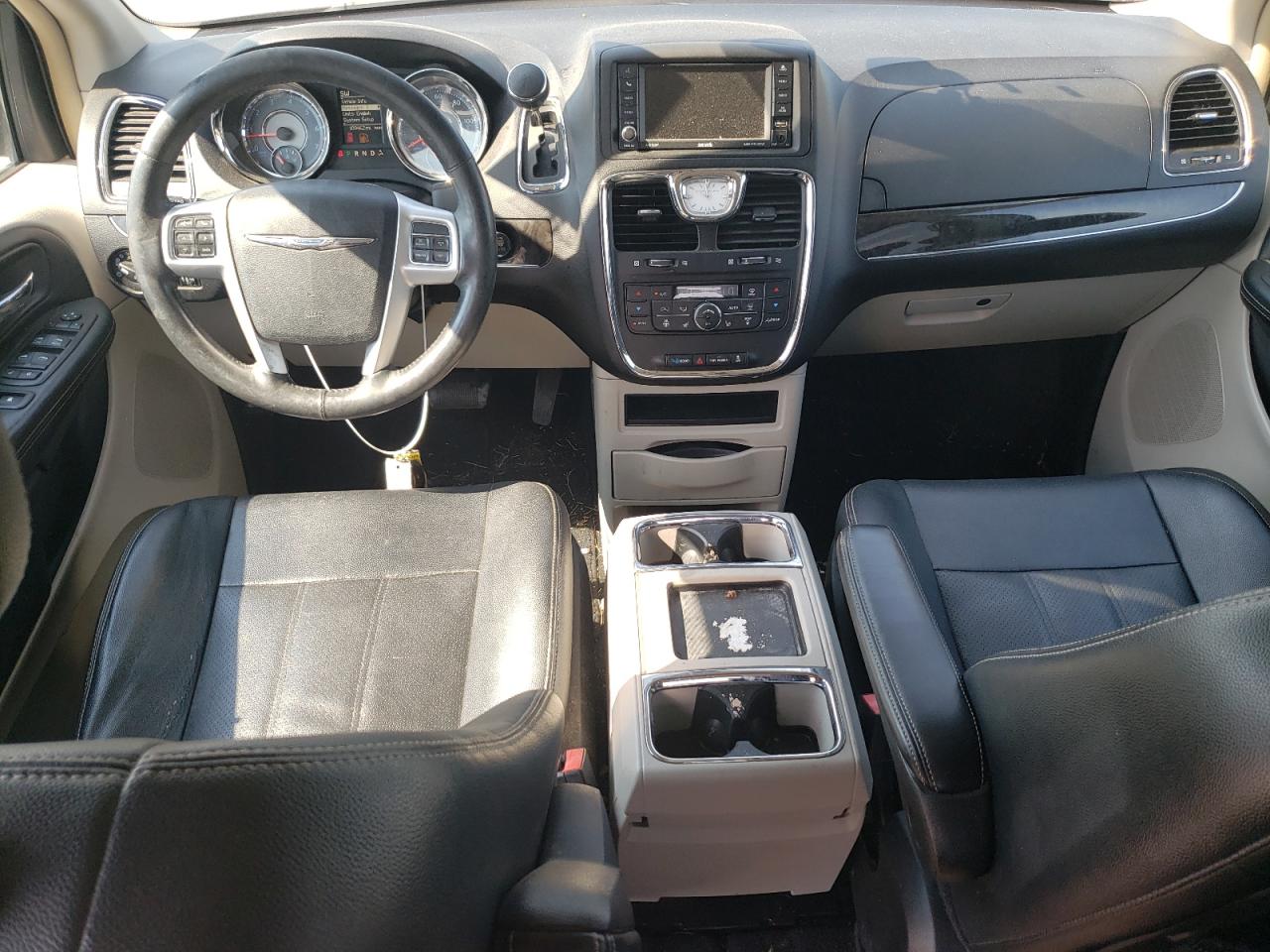 2C4RC1CG6GR261131 2016 Chrysler Town & Country Touring L