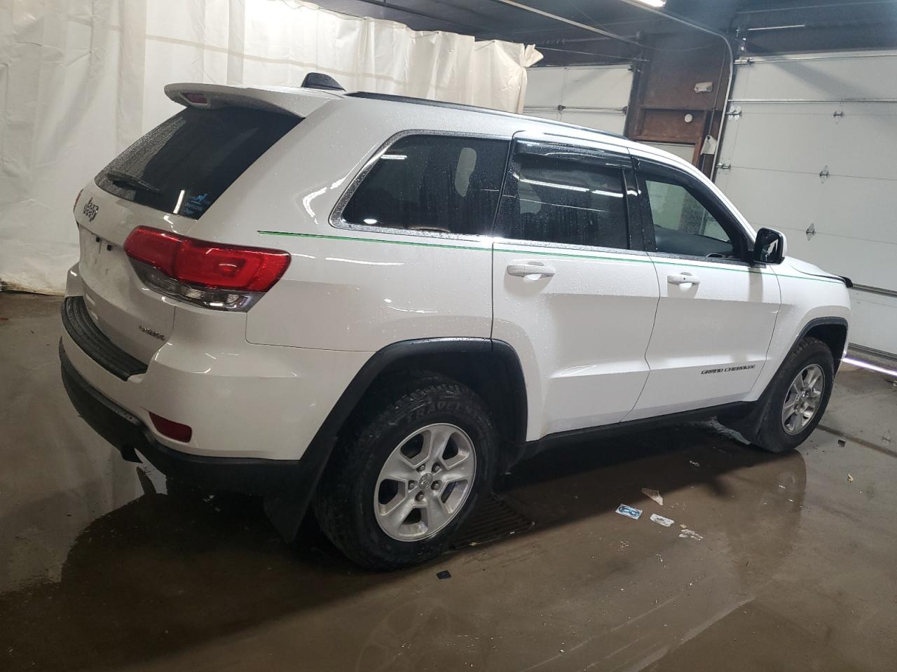 2015 Jeep Grand Cherokee Laredo vin: 1C4RJFAG3FC785026