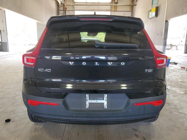 2021 Volvo Xc40 T5 R-Design VIN: YV4162UM2M2608265 Lot: 60679694